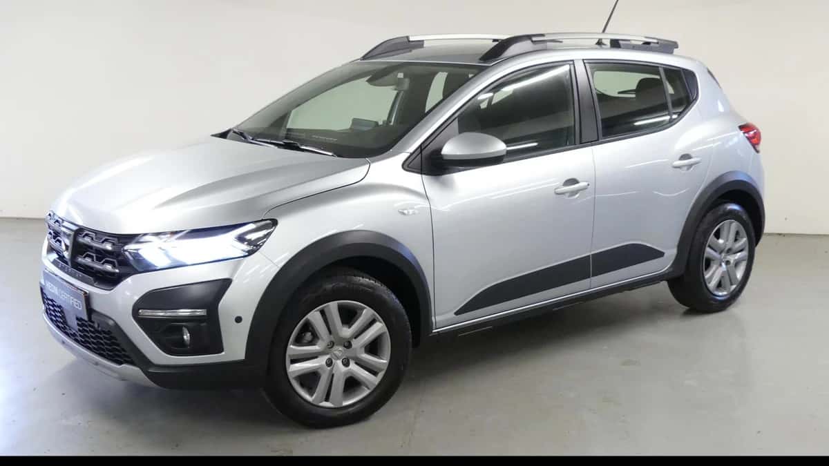 Dacia Sandero Stepway (2022) — foto 1