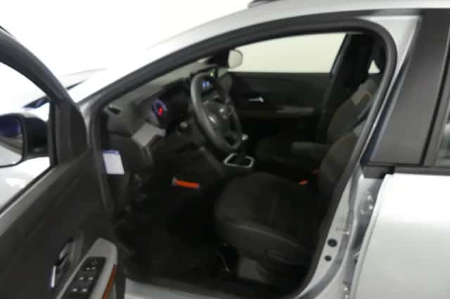 Dacia Sandero Stepway (2022) thumbnail 13