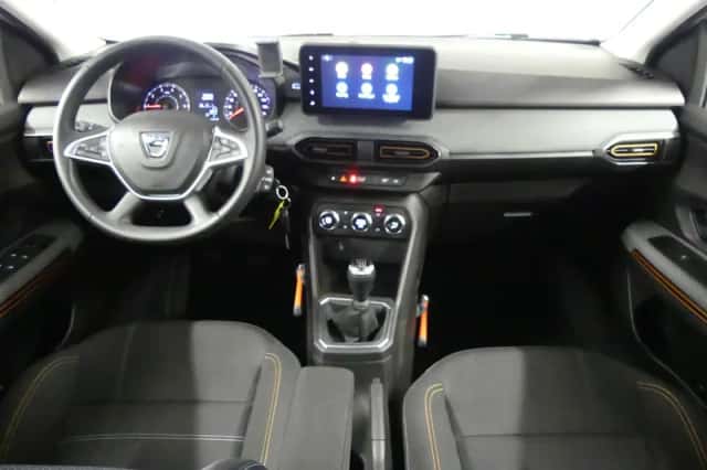 Dacia Sandero Stepway (2022) thumbnail 18