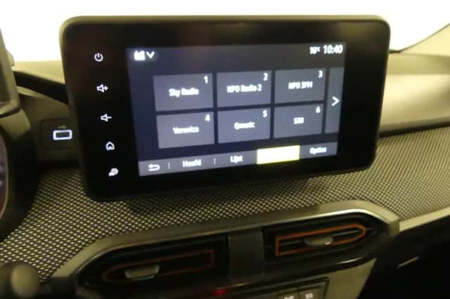 Dacia Sandero Stepway (2022) thumbnail 24