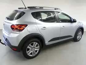 Dacia Sandero Stepway (2022) thumbnail 9