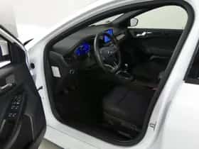 Ford Focus (2021) thumbnail 13