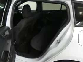 Ford Focus (2021) thumbnail 15