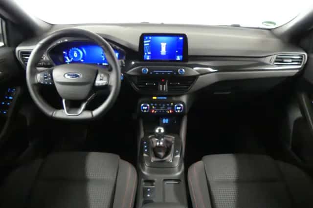 Ford Focus (2021) thumbnail 21