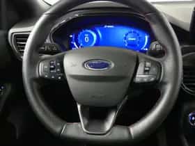 Ford Focus (2021) thumbnail 25