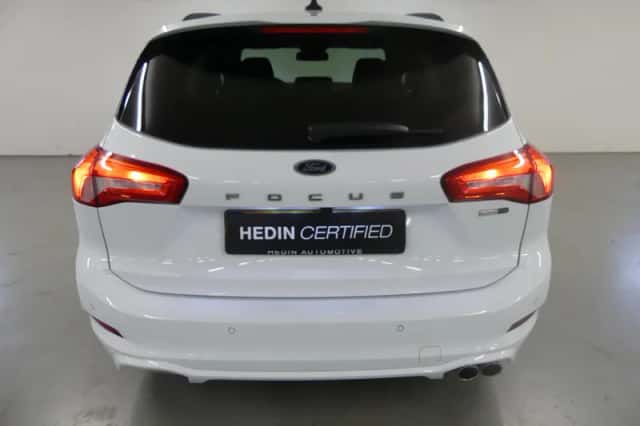 Ford Focus (2021) thumbnail 4