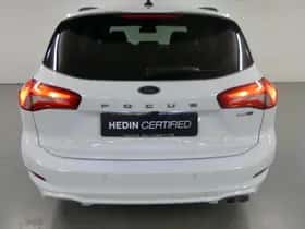 Ford Focus (2021) thumbnail 4
