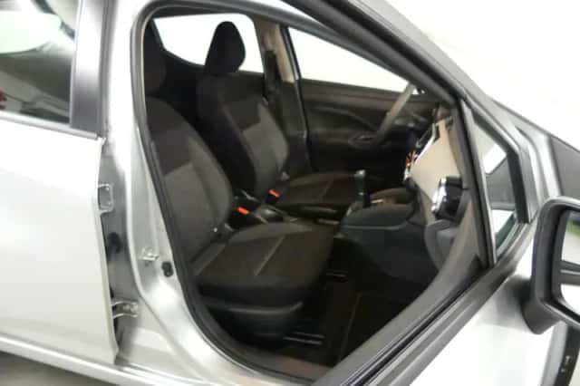 Nissan Micra (2022) thumbnail 12