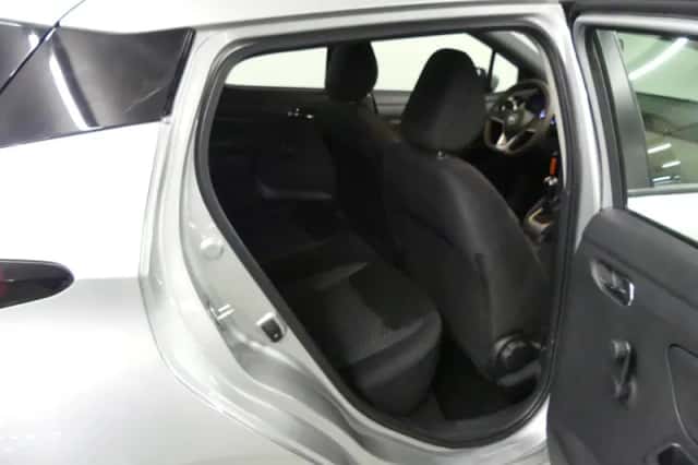 Nissan Micra (2022) thumbnail 16