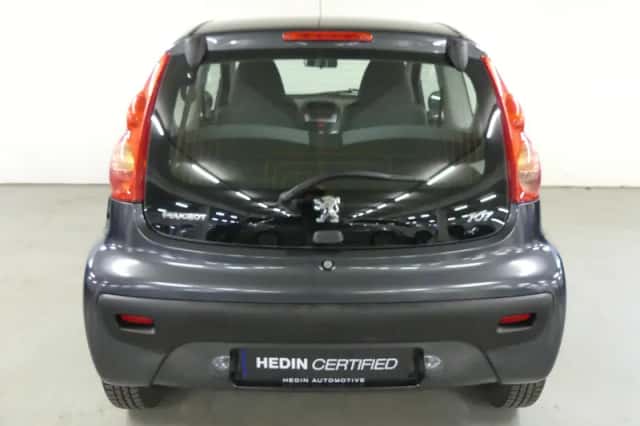 Peugeot 107 (2010) thumbnail 3