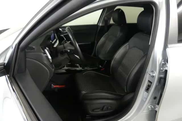 Kia Ceed Sportswagon (2024) thumbnail 12