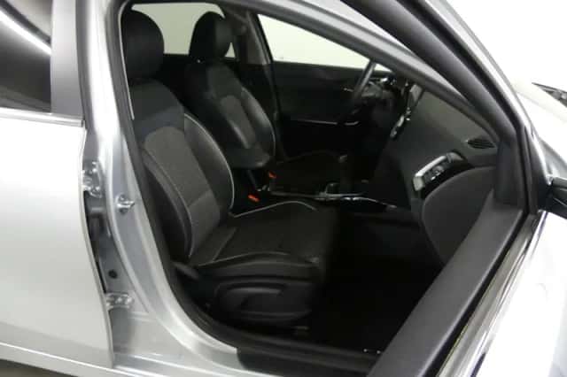 Kia Ceed Sportswagon (2024) thumbnail 14