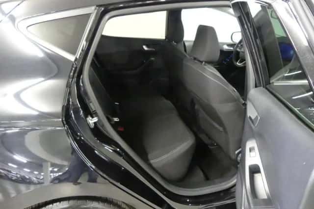 Ford Fiesta (2023) thumbnail 17