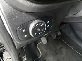 Ford Fiesta (2023) thumbnail 25