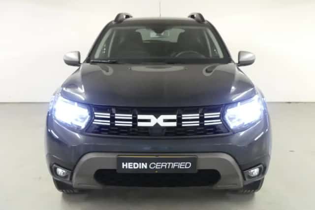 Dacia Duster (2023) thumbnail 2