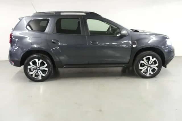 Dacia Duster (2023) thumbnail 4