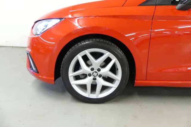 SEAT Ibiza (2020) thumbnail 10