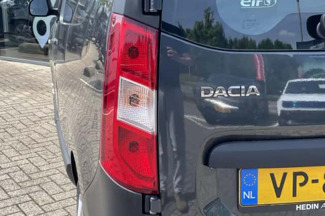 Dacia Dokker (2015) thumbnail 5