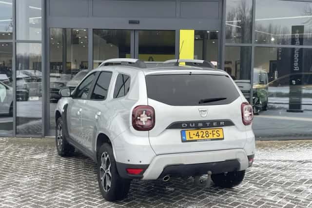 Dacia Duster (2021) thumbnail 4