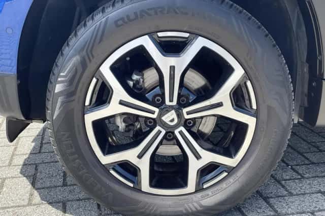 Dacia Duster (2021) thumbnail 3