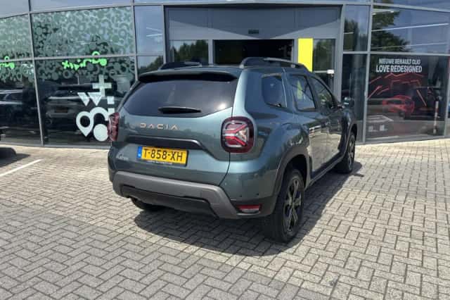 Dacia Duster (2023) thumbnail 2