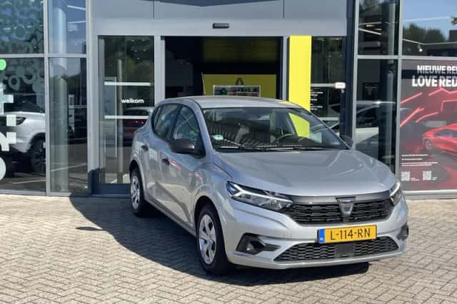 Dacia Sandero (2021) thumbnail 3
