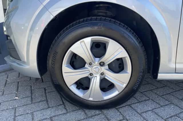 Dacia Sandero (2021) thumbnail 5