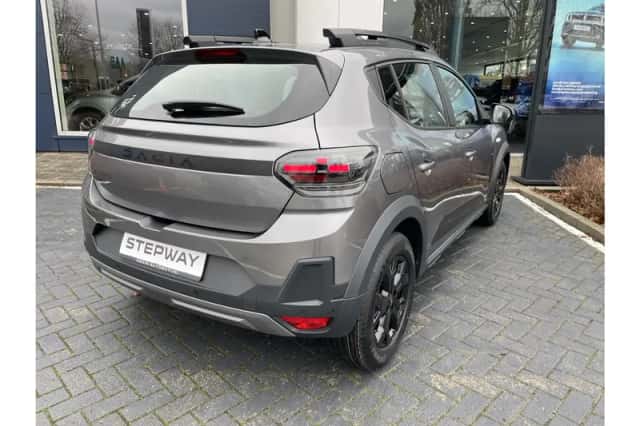 Dacia Sandero Stepway (2026) thumbnail 2