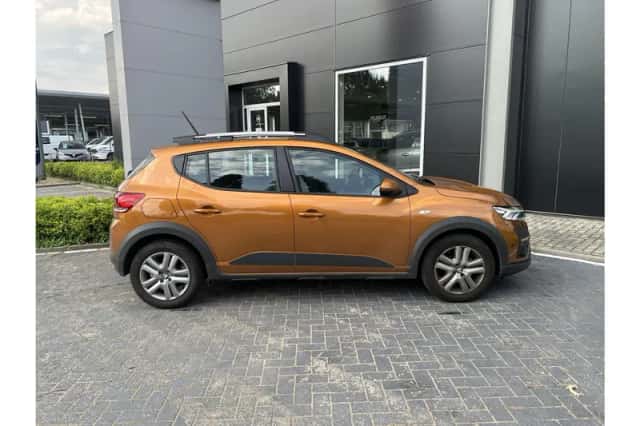 Dacia Sandero Stepway (2021) thumbnail 6