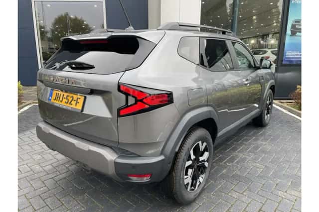 Dacia Duster (2025) thumbnail 2