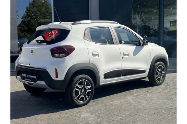 Dacia Spring (2022) thumbnail 2