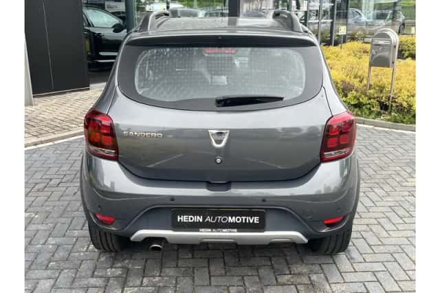 Dacia Sandero Stepway (2018) thumbnail 5