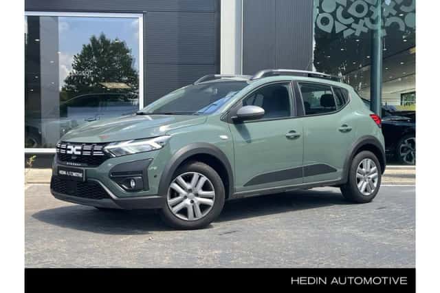 Dacia Sandero Stepway (2023) thumbnail 1