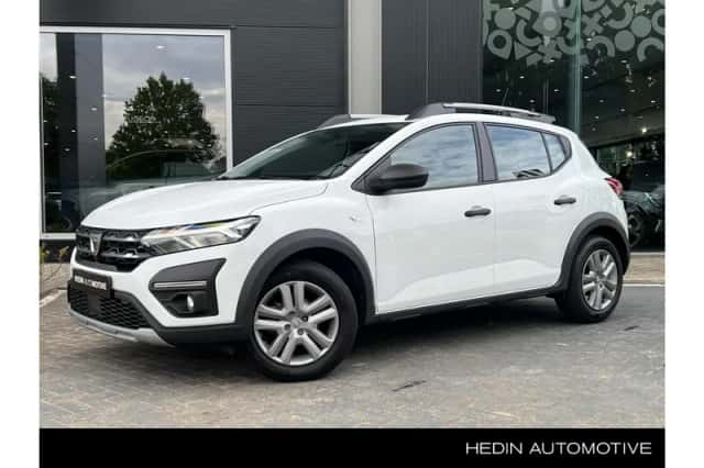 Dacia Sandero (2023) thumbnail 1