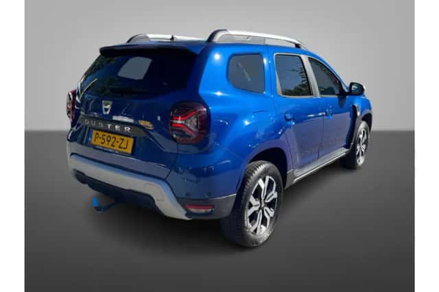 Dacia Duster (2022) thumbnail 4
