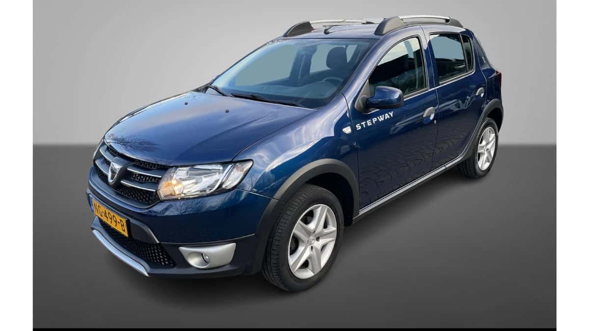 Dacia Sandero Stepway (2017) — foto 1