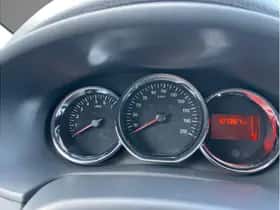 Dacia Sandero Stepway (2017) thumbnail 19