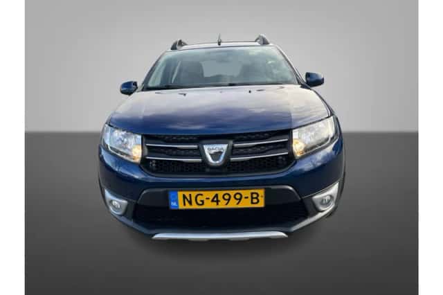 Dacia Sandero Stepway (2017) thumbnail 5
