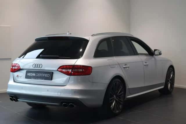 Audi A4 (2014) thumbnail 2