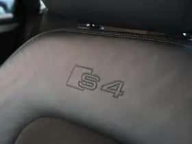 Audi A4 (2014) thumbnail 31