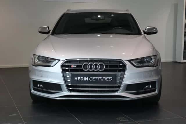 Audi A4 (2014) thumbnail 5