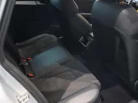 Audi A4 (2014) thumbnail 43