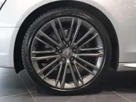Audi A4 (2014) thumbnail 6