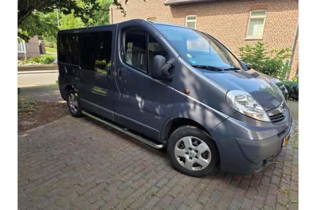 Opel Vivaro (2012) thumbnail 5