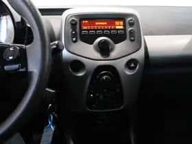 Peugeot 108 (2017) thumbnail 10