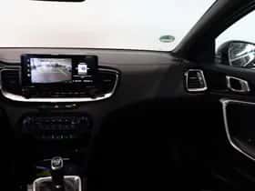 Kia Proceed (2022) thumbnail 9