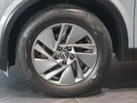 Nissan Qashqai (2022) thumbnail 5