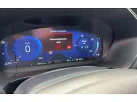 Ford Kuga (2023) thumbnail 9