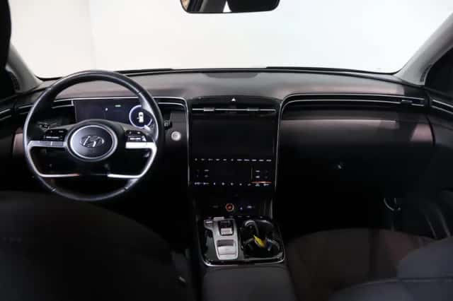 Hyundai Tucson (2023) thumbnail 3