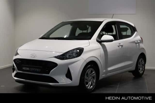 Hyundai i10 (2023) thumbnail 1
